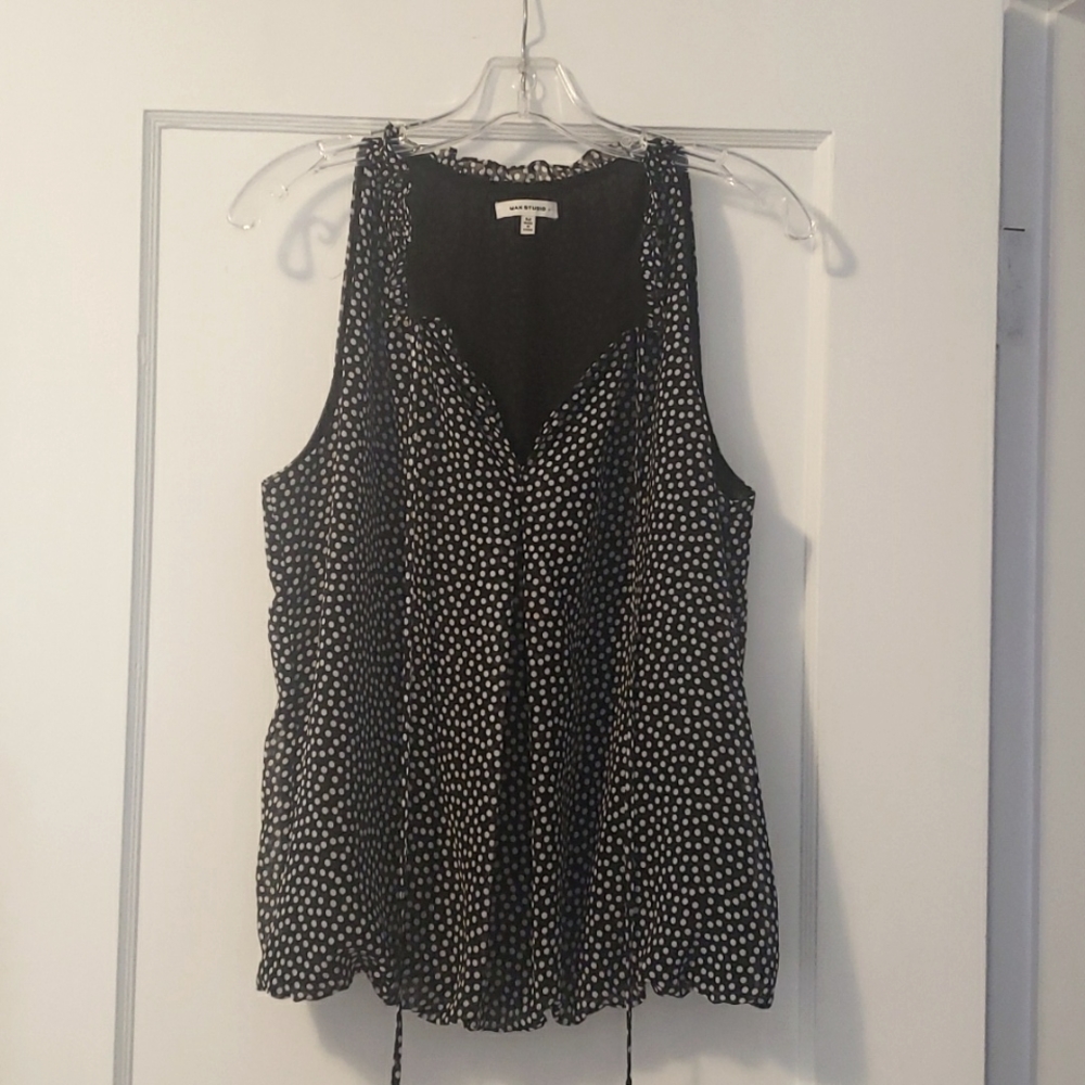 Max Studio black with white polka dots sleeveless blouse, size M